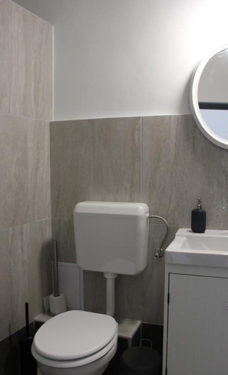Ovaros Apartman Veszprém Eksteriør bilde