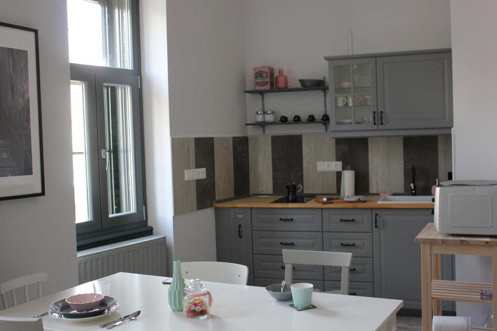 Ovaros Apartman Veszprém Eksteriør bilde